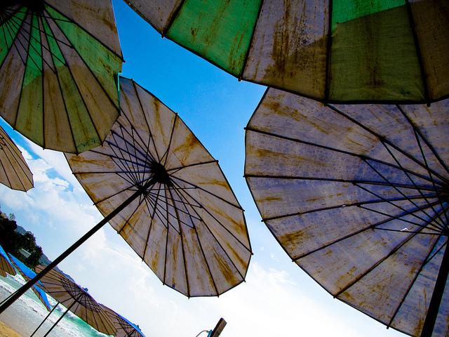 Parasols - ©jeeheon